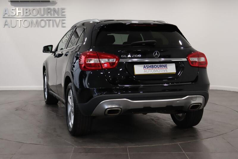 MERCEDES-BENZ GLA CLASS 1.6 GLA200 Sport 2019