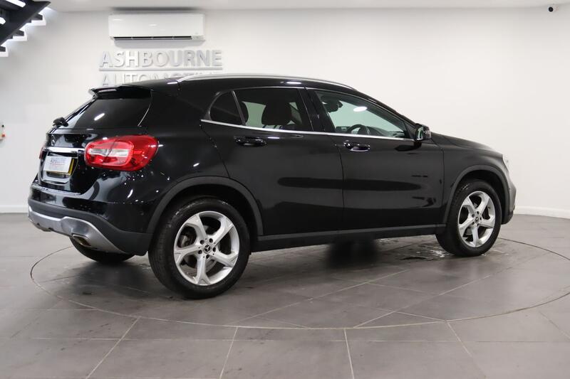 MERCEDES-BENZ GLA CLASS 1.6 GLA200 Sport 2019