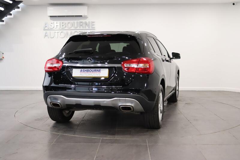 MERCEDES-BENZ GLA CLASS 1.6 GLA200 Sport 2019