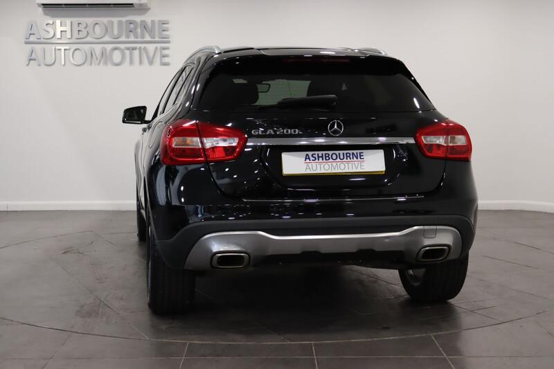 MERCEDES-BENZ GLA CLASS 1.6 GLA200 Sport 2019