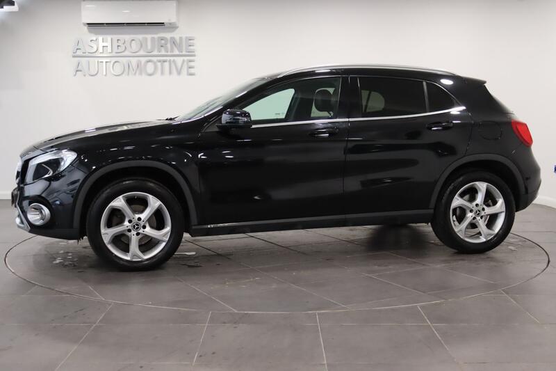 MERCEDES-BENZ GLA CLASS 1.6 GLA200 Sport 2019