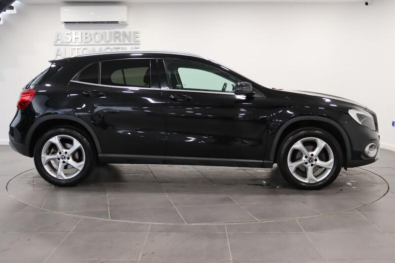 MERCEDES-BENZ GLA CLASS 1.6 GLA200 Sport 2019