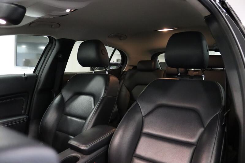 MERCEDES-BENZ GLA CLASS 1.6 GLA200 Sport 2019