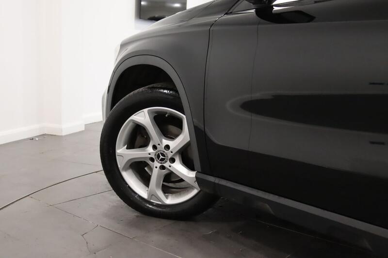 MERCEDES-BENZ GLA CLASS 1.6 GLA200 Sport 2019
