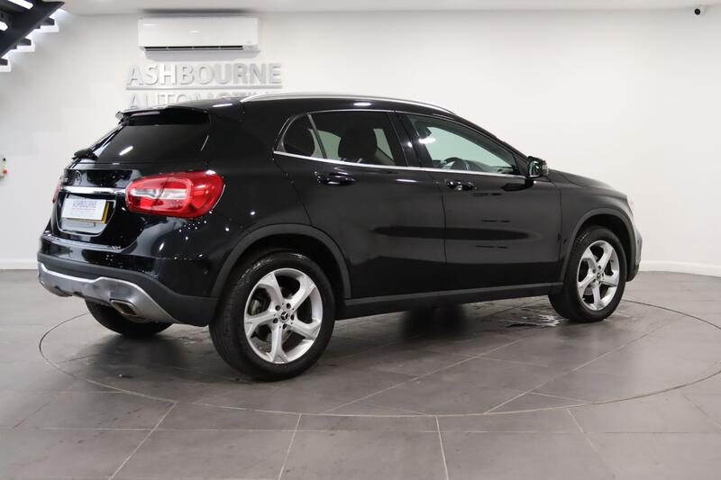 MERCEDES-BENZ GLA CLASS 1.6 GLA200 Sport 2019