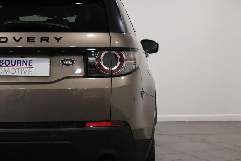 LAND ROVER DISCOVERY SPORT 2.2 SD4 HSE Luxury 2015
