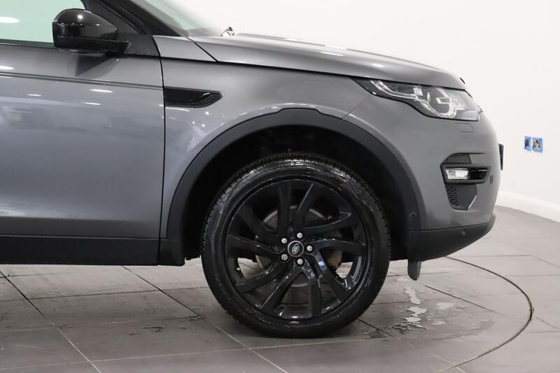 LAND ROVER DISCOVERY SPORT 2.0 TD4 HSE Luxury 2017