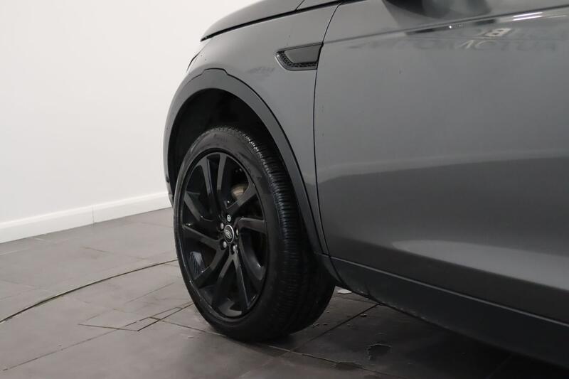 LAND ROVER DISCOVERY SPORT 2.0 TD4 HSE Luxury 2017