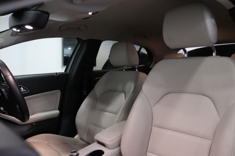 MERCEDES-BENZ GLA CLASS 2.1 GLA200d Sport 2017