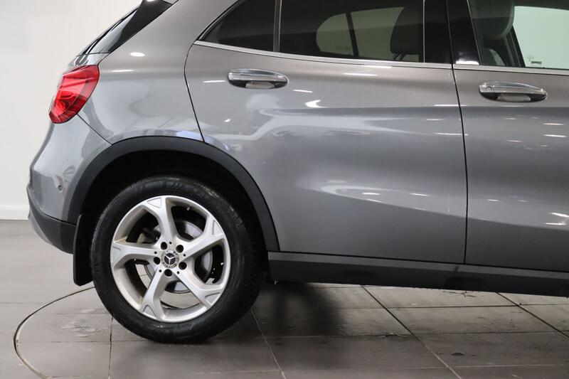 MERCEDES-BENZ GLA CLASS 2.1 GLA200d Sport 2017