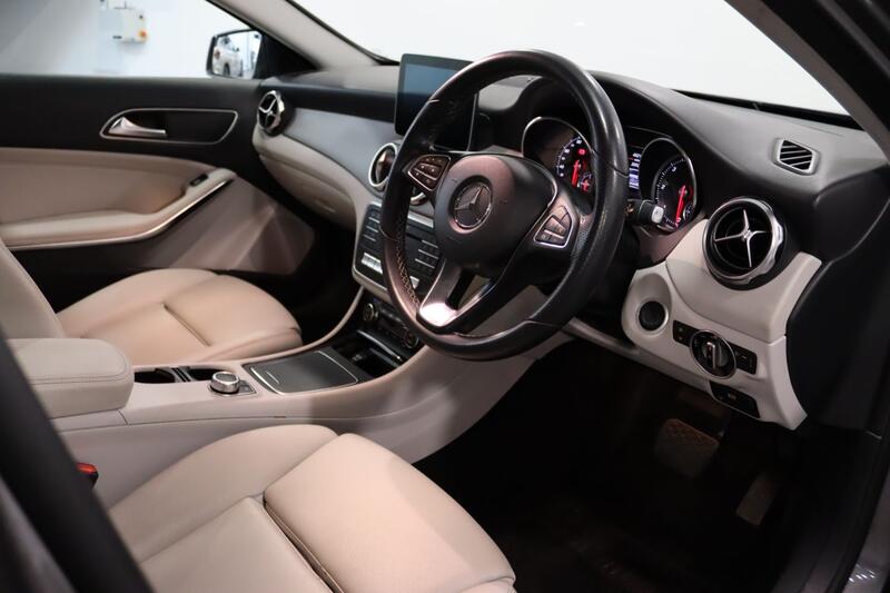 MERCEDES-BENZ GLA CLASS 2.1 GLA200d Sport 2017