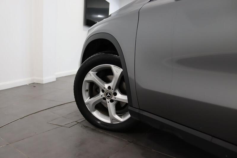 MERCEDES-BENZ GLA CLASS 2.1 GLA200d Sport 2017