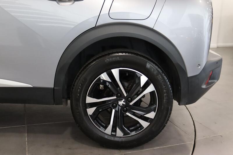 PEUGEOT 2008 1.2 PureTech GT 2021